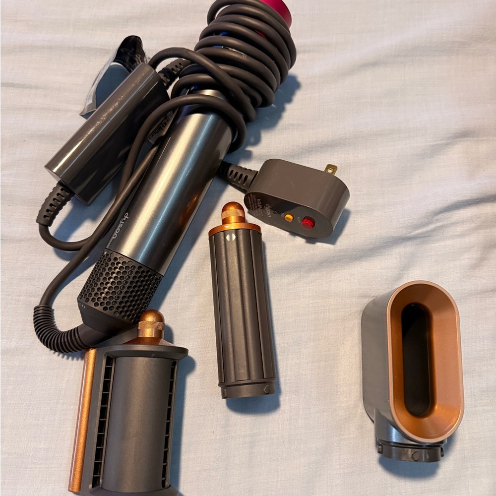Dyson Airwrap with new attachments